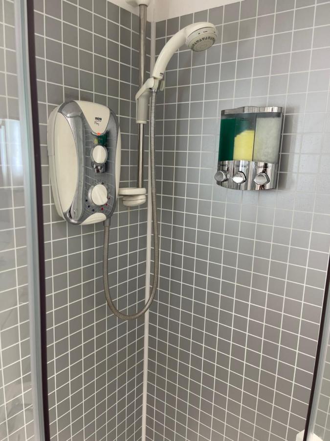 Alder En-Suites Self-Catering With Private Shower 1 Southampton Ngoại thất bức ảnh